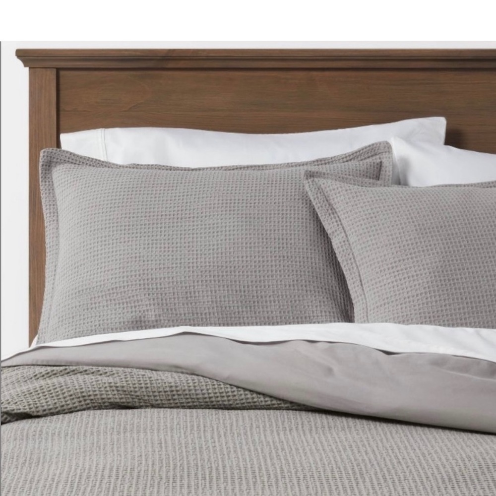 New Threshold basket weave duvet